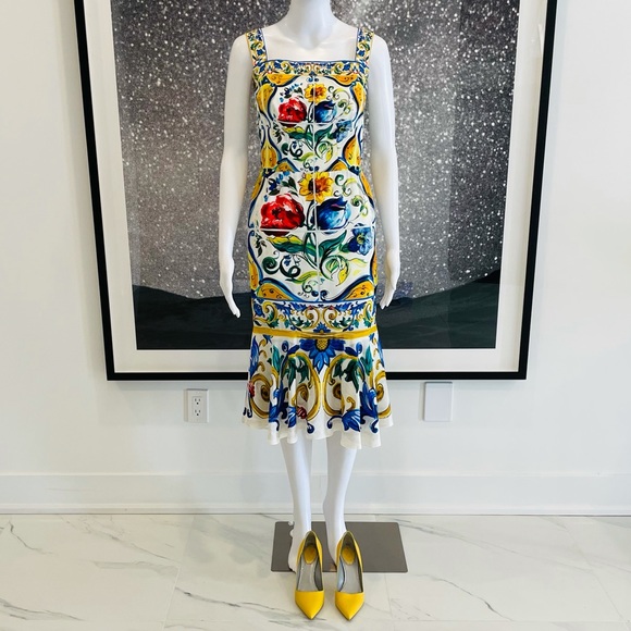 Dolce & Gabbana Dresses & Skirts - SOLD - Dolce & Gabbana Majolica Tile Print Dress